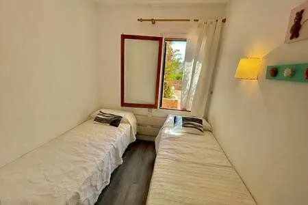 Ponent - Planta Baja Con Vistas Al Mar Y Piscinas Apartament